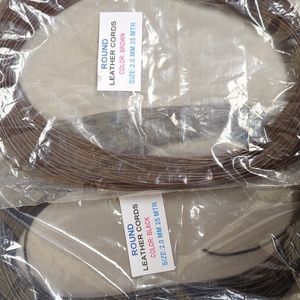 Two pack: Round brown/black leather chords 2 MM 25 MTRS